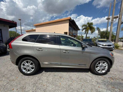 2015 Volvo XC60 T5 Drive-E Platinum