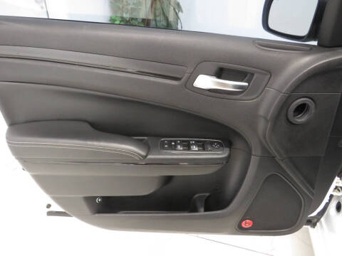 2014 Chrysler 300 S