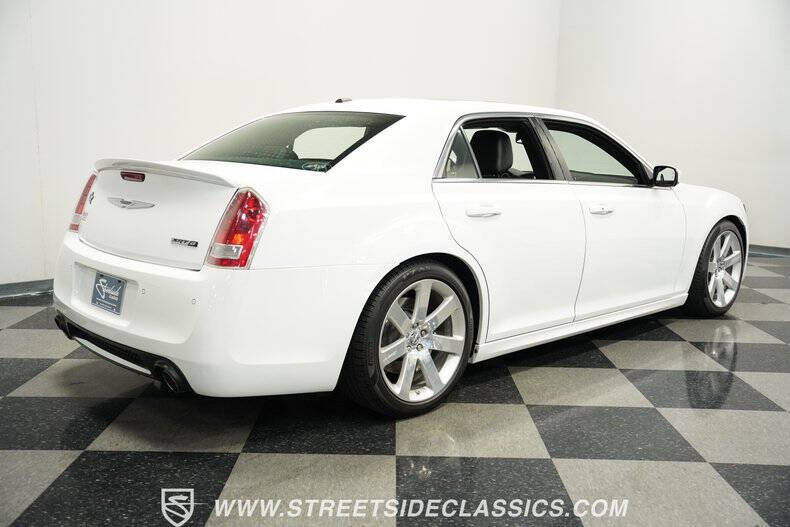 2012 Chrysler 300 SRT8