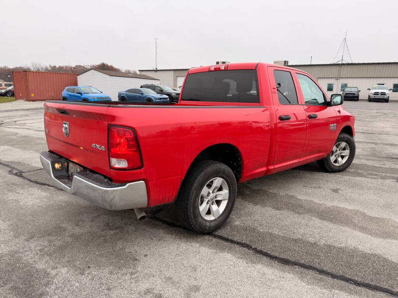 2024 RAM 1500 Classic SLT