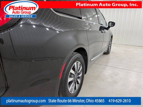 2023 Chrysler Pacifica Plug-In Hybrid Limited