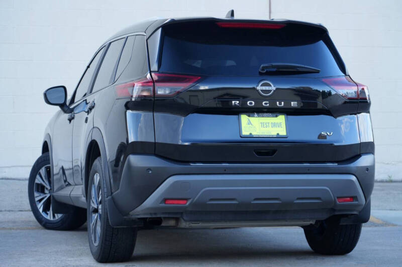 2023 Nissan Rogue SV
