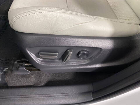 2024 Toyota bZ4X Limited