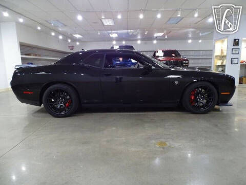 2015 Dodge Challenger SRT Hellcat