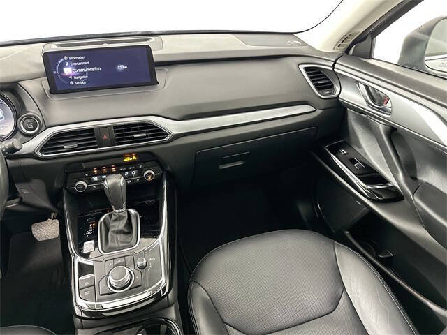 2022 Mazda CX-9 Touring Plus