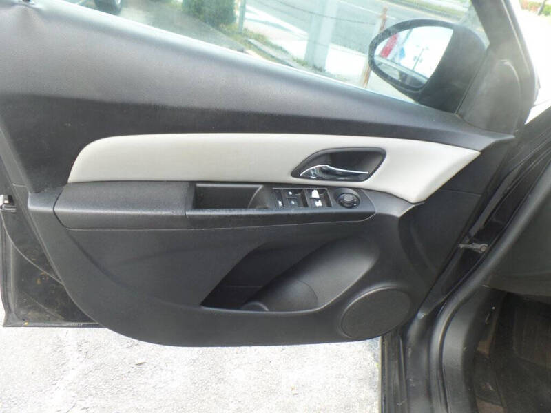 2012 Chevrolet Cruze LS