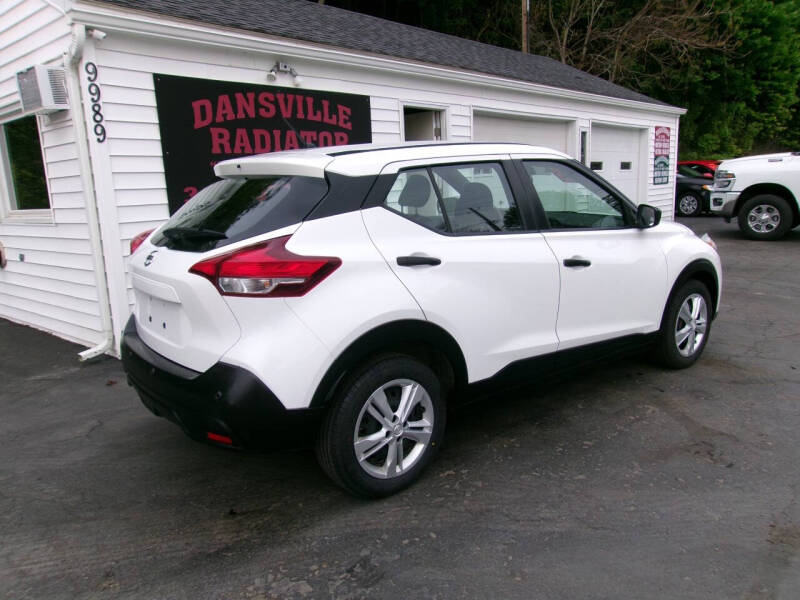 2020 Nissan Kicks S