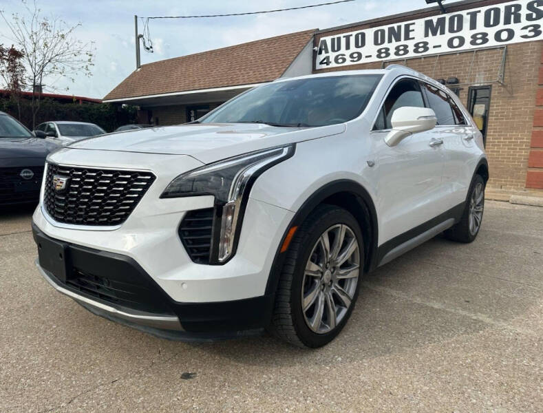 2022 Cadillac XT4 Premium Luxury