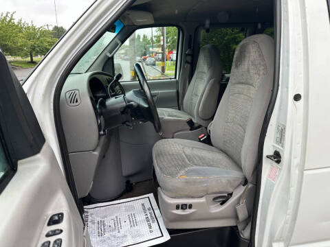 2001 Ford E-Series E-350 SD XLT