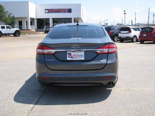 2017 Ford Fusion SE