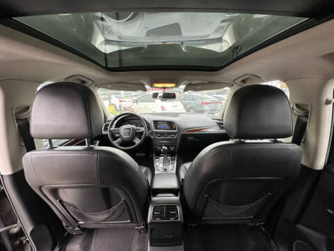 2012 Audi Q5 3.2 quattro Premium Plus