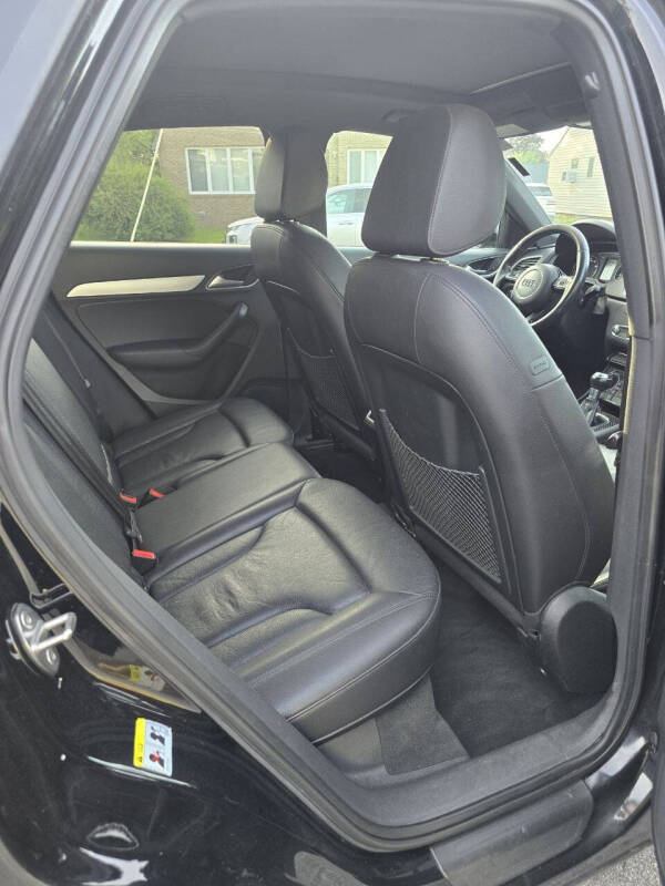 2017 Audi Q3 2.0T quattro Premium