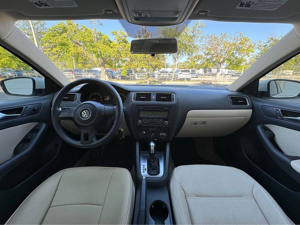 2011 Volkswagen Jetta for sale at LP AUTO SALES in Naples, FL