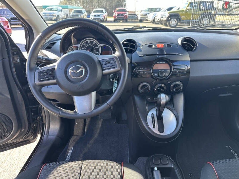 2013 Mazda MAZDA2 Touring