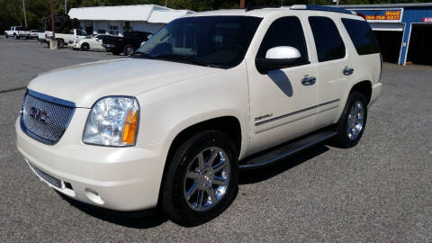 2010 GMC Yukon for sale at Battleground Collision Center And Auto Sales LLC. in Kings Mountain NC