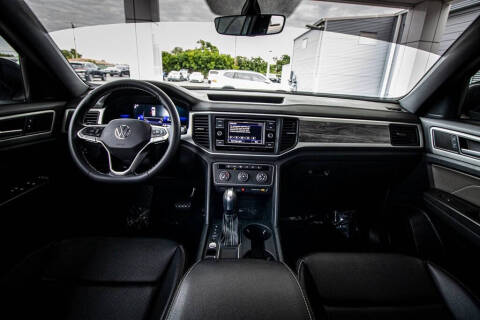 2023 Volkswagen Atlas Cross Sport SE