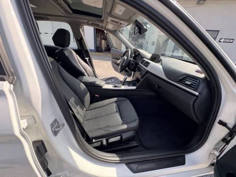 2014 BMW 3 Series 320i xDrive