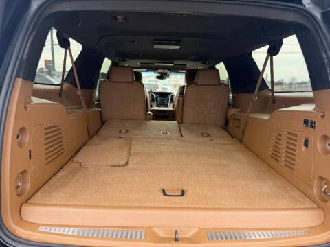 2017 Cadillac Escalade ESV Platinum