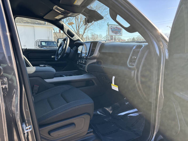 2026 RAM 1500 Express