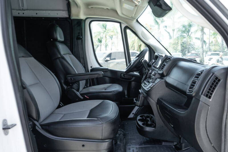 2025 RAM ProMaster
