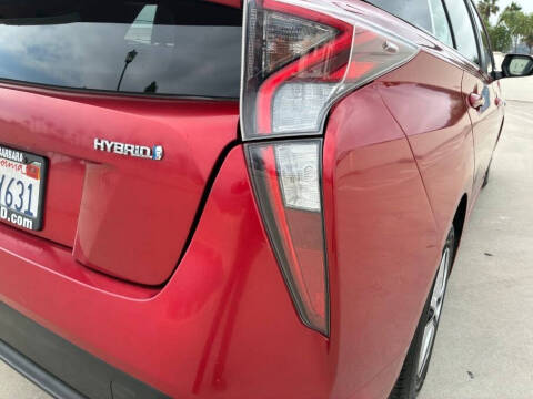 2016 Toyota Prius Three