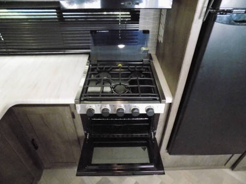2022 Forest River Salem 32BHDS