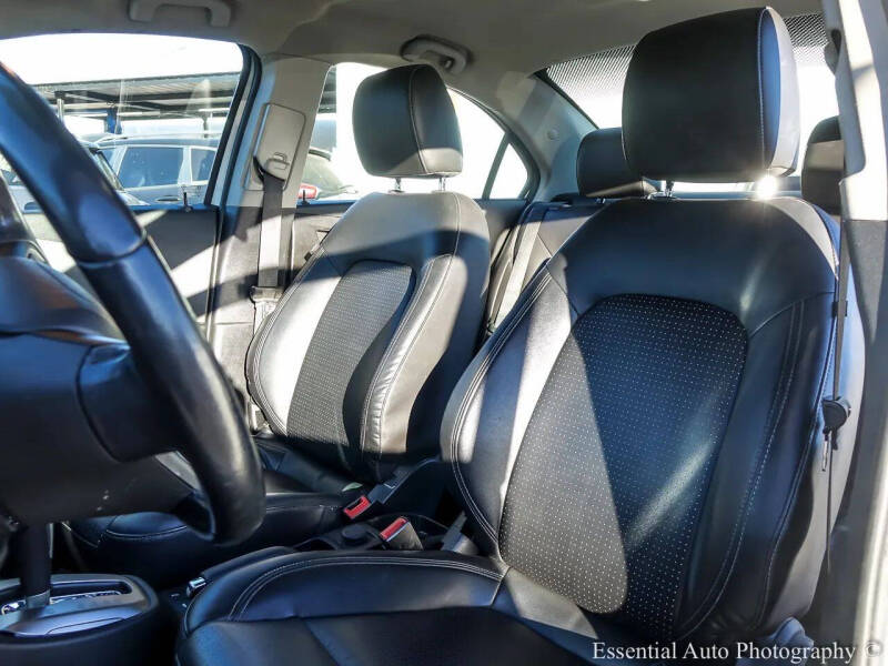 2019 Chevrolet Sonic Premier Auto