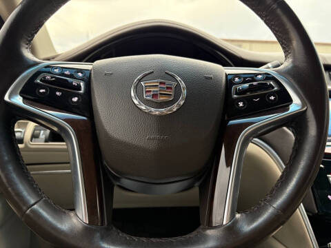 2013 Cadillac XTS Luxury Collection
