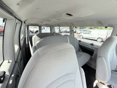 2008 Ford E-Series E-150 XLT