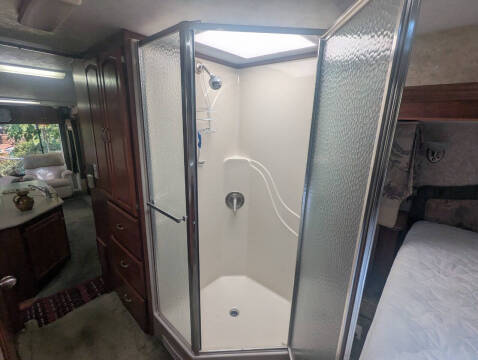 2005 Alpenlite Medinah 32RLT / 32ft