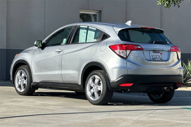 2020 Honda HR-V LX