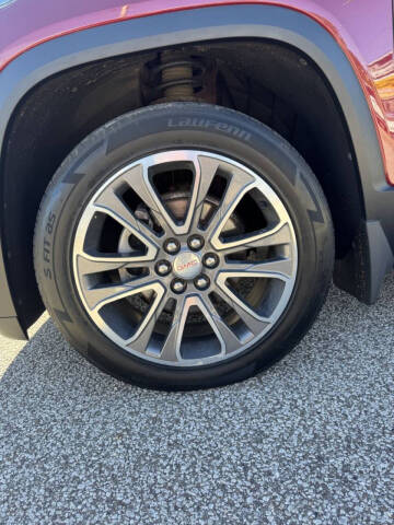 2017 GMC Acadia SLT-1