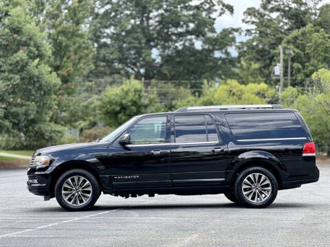 2017 Lincoln Navigator L Select