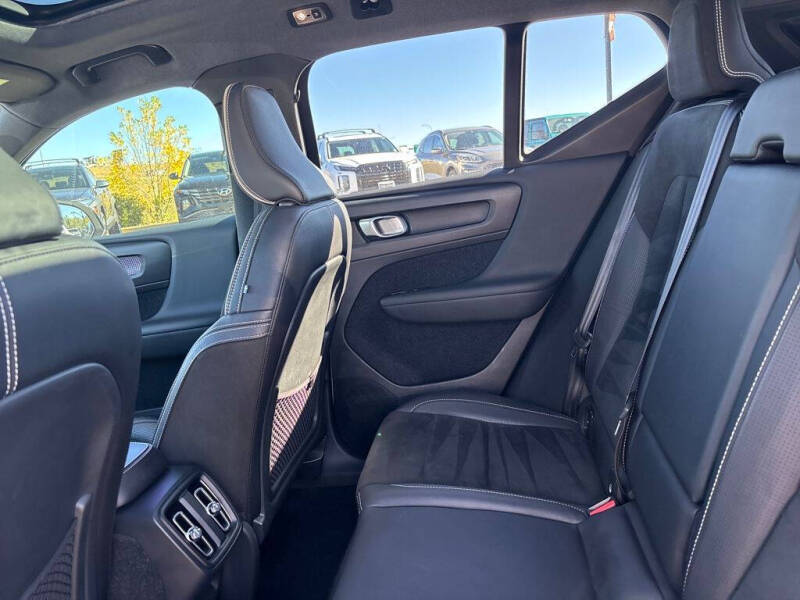 2019 Volvo XC40 T5 R-Design