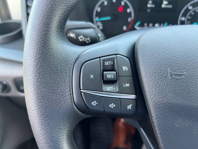 2025 Ford Transit 250