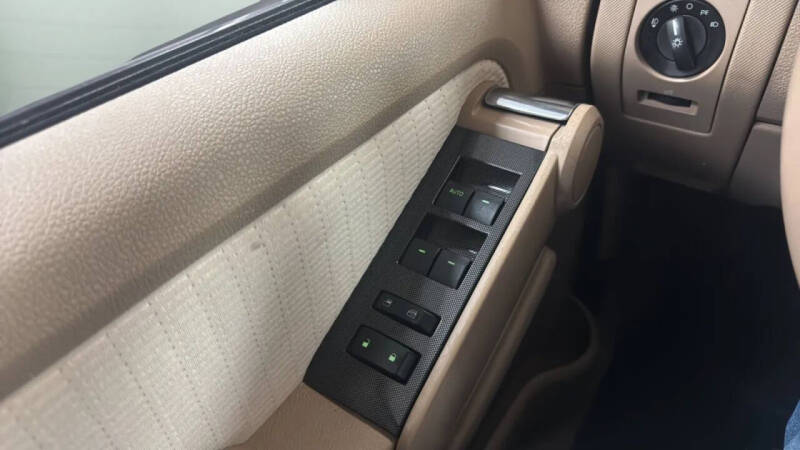 2007 Ford Explorer XLT
