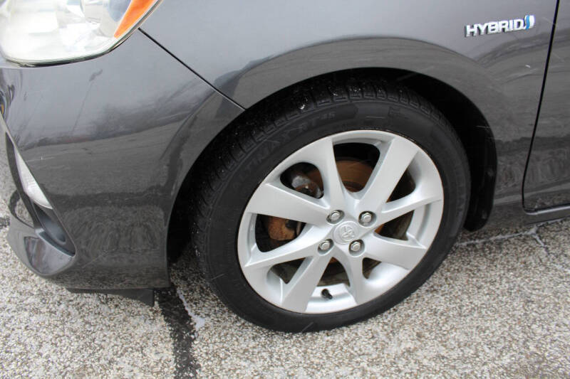 2012 Toyota Prius c Four