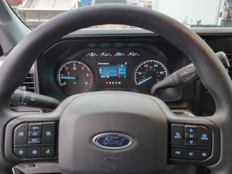 2025 Ford F-350 Super Duty XL