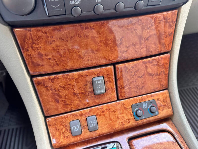 2004 Lexus LS 430