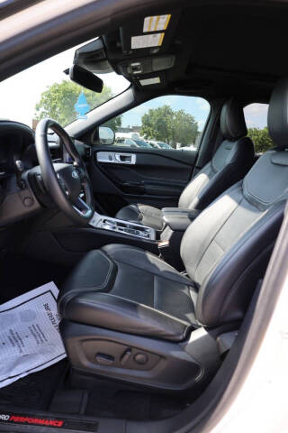 2022 Ford Explorer ST