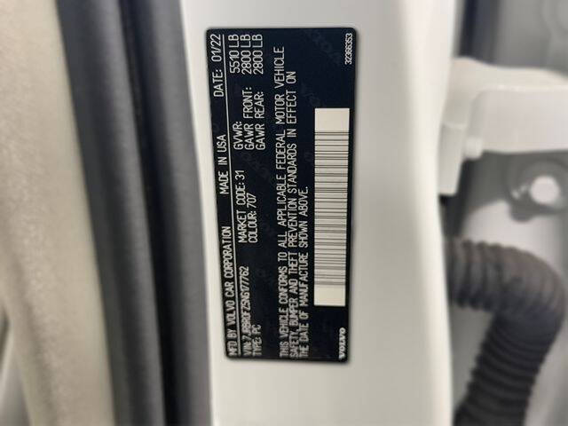 2022 Volvo S60 Recharge T8 R-Design Expression