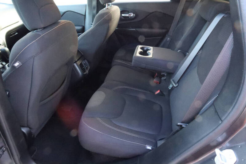 2016 Jeep Cherokee Latitude Altitude