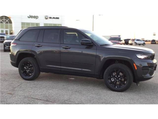 2025 Jeep Grand Cherokee Laredo