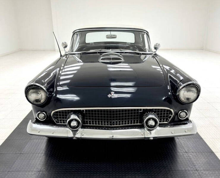 1955 Ford Thunderbird