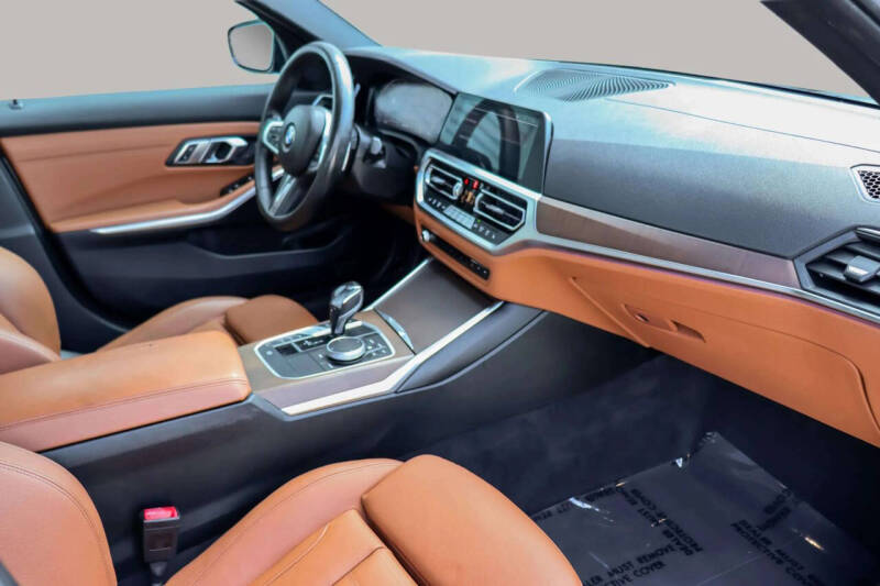 2021 BMW 3 Series 330i