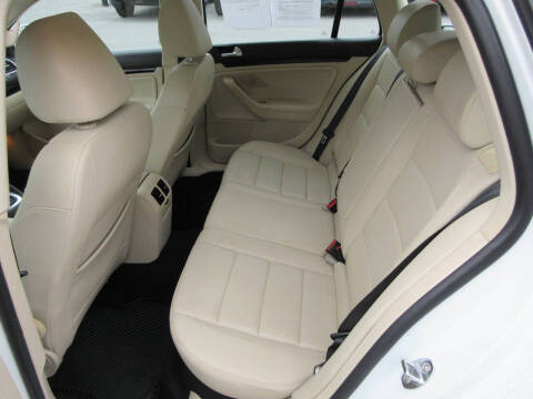 2014 Volkswagen Jetta SportWagen TDI