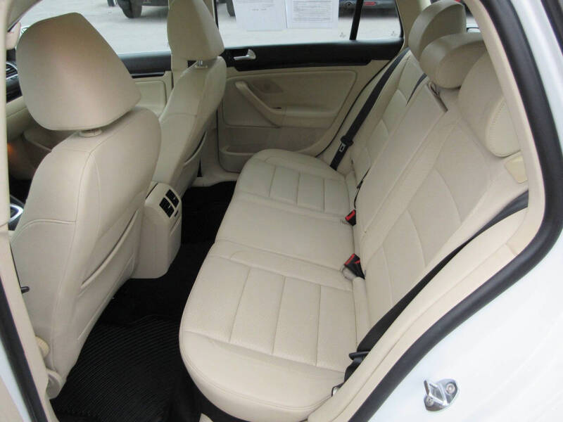 2014 Volkswagen Jetta SportWagen TDI