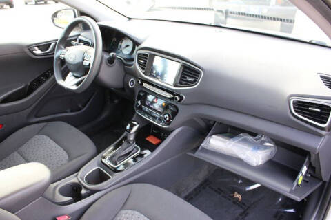 2019 Hyundai Ioniq Hybrid Blue