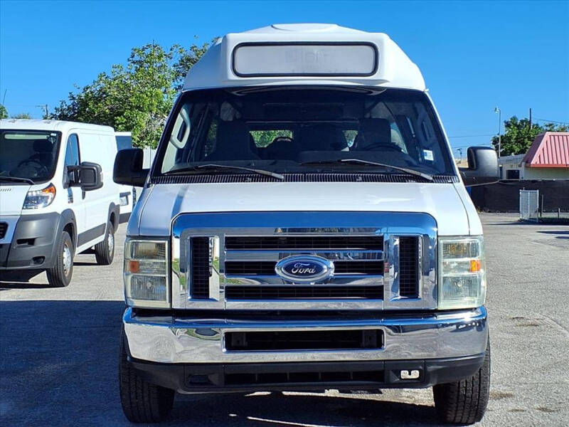 2010 Ford E-Series E-250