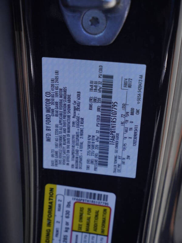 2024 Ford Mustang EcoBoost